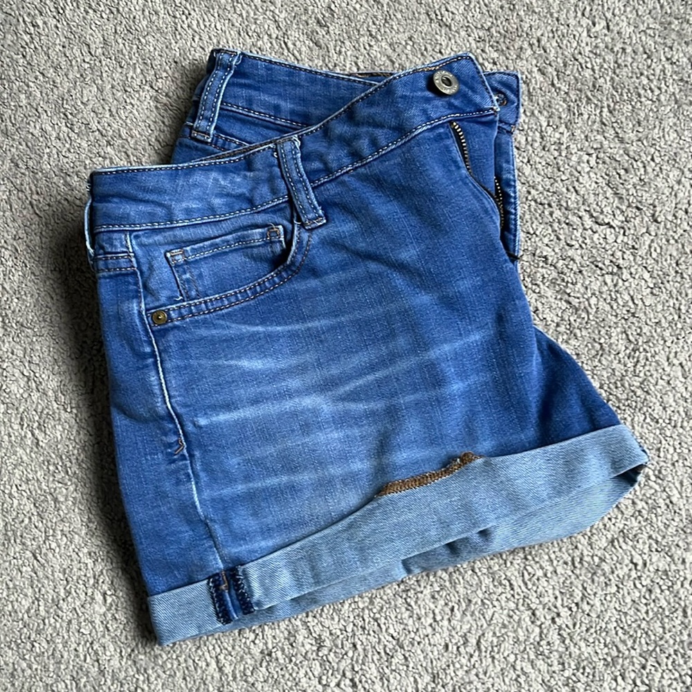 *DONATED* Arizona Jean shorts